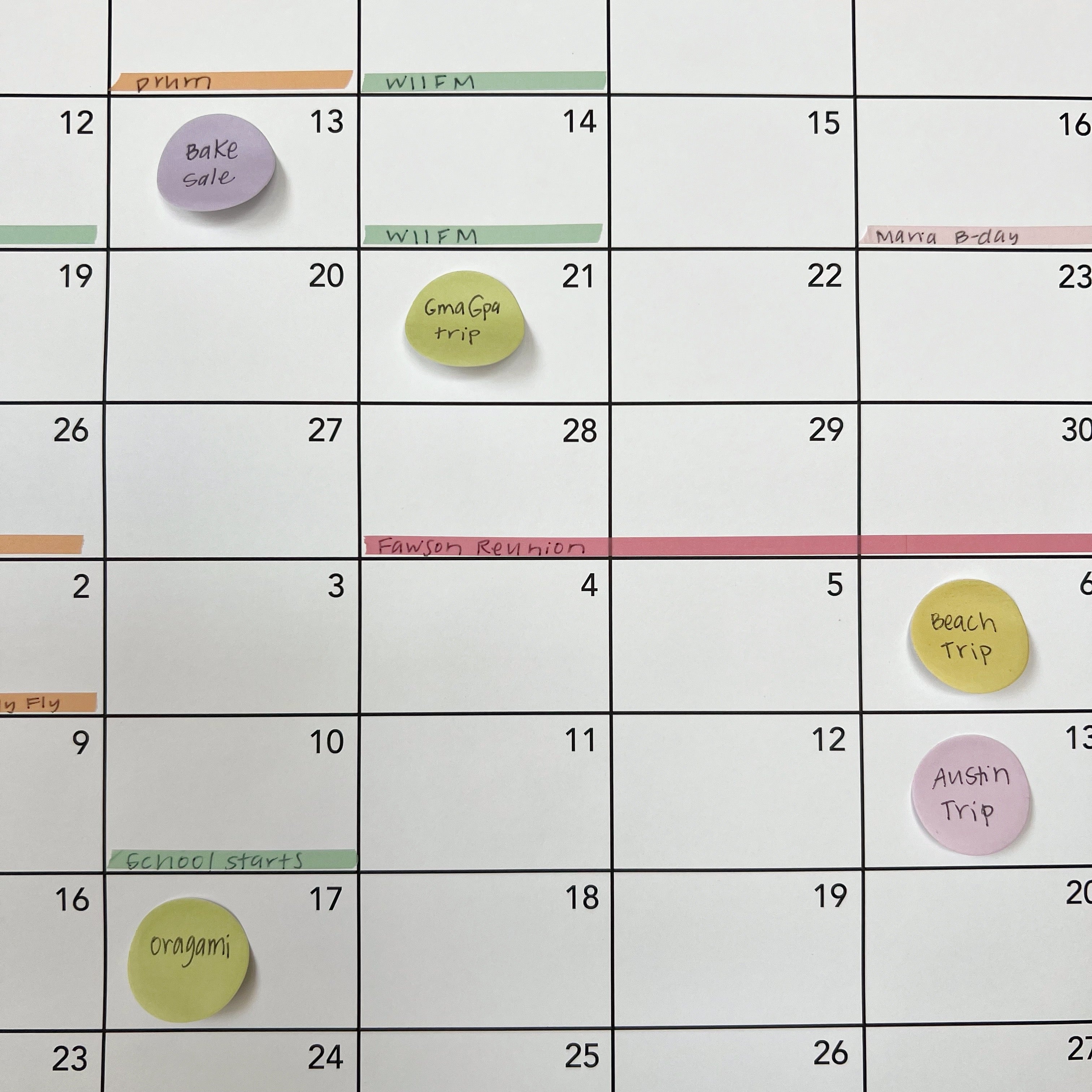 Circle Sticky Notes for Versatile Planning – The Essential Calendar